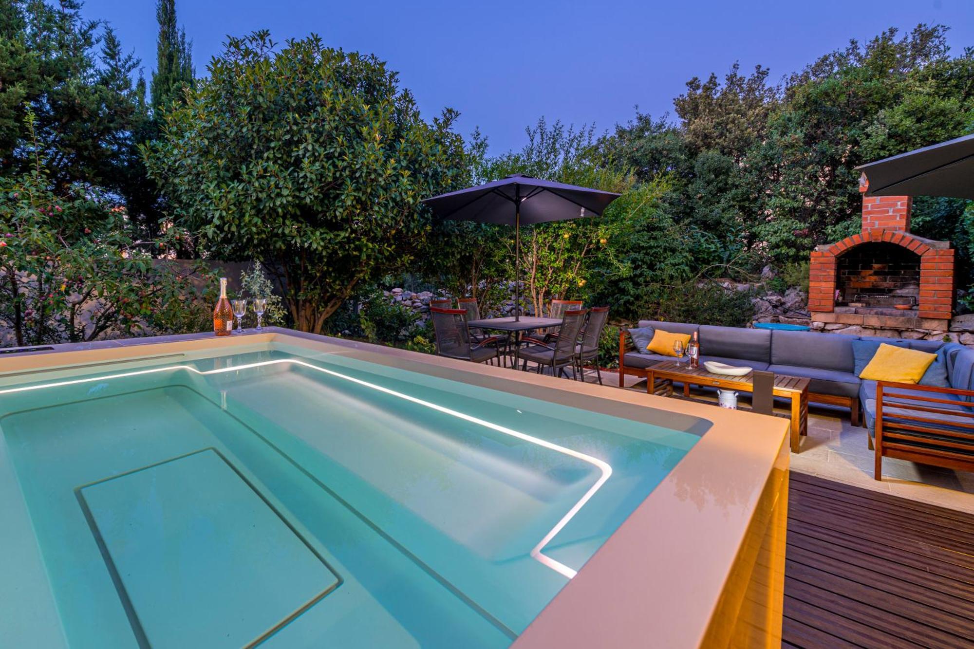 Apartment With Terrace And Mini Pool Green Gold ดูบรอฟนิก ภายนอก รูปภาพ